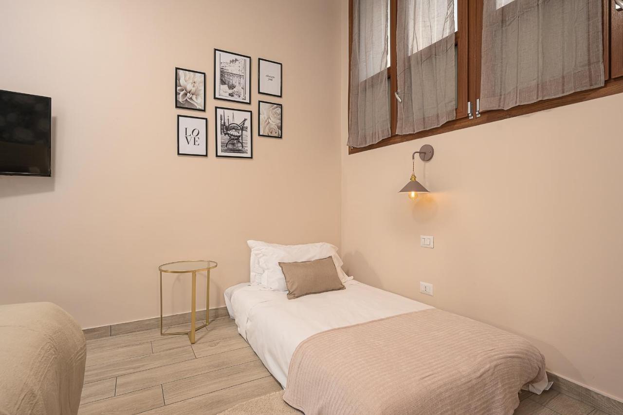 Hemeras Boutique Homes - Design Flat Near Metro Station 밀라노 외부 사진